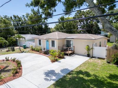 3115 BAY LANE
