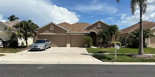 1822 MIRA LAGO