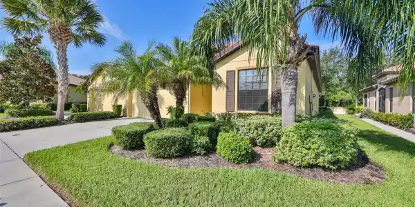 5511 SUNSET FALLS DRIVE