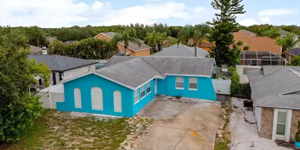 1703 CROMWELL DRIVE