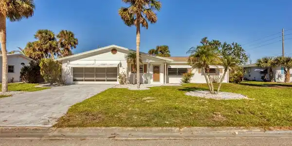 1780 ELINOR PLACE