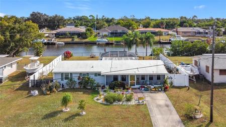 551 W TARPON BOULEVARD NW