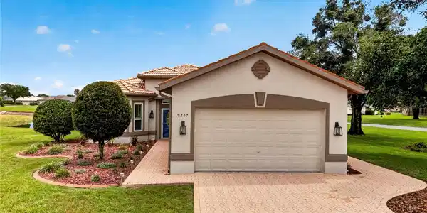 9257 BONNIE COVE DRIVE