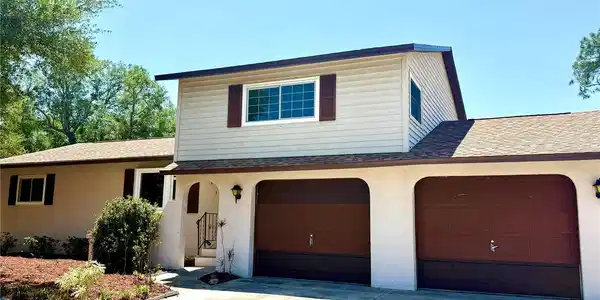 1107 BARBOUR AVENUE
