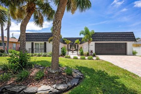 599 FLAMINGO DRIVE