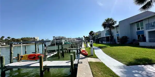 320 MEDALLION BOULEVARD