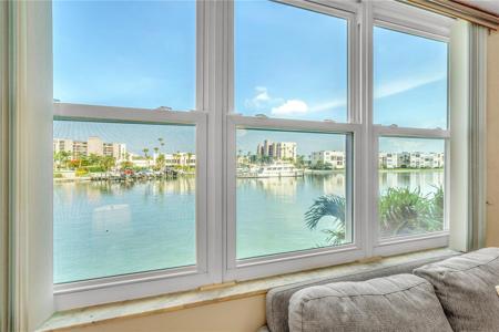 7420 BAY ISLAND S