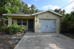 218 10TH E