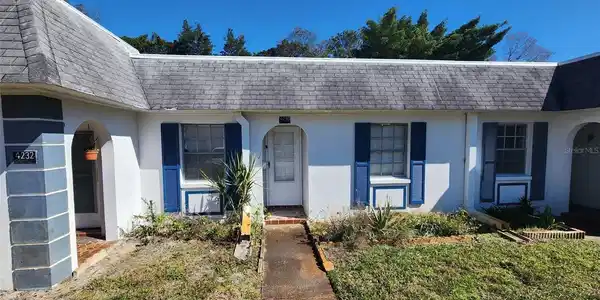4230 SHELDON PLACE