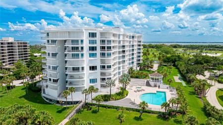 455 LONGBOAT CLUB ROAD