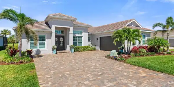 15052 RIVER BIRCH COURT