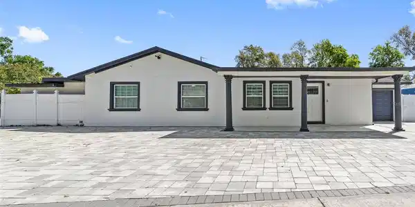 6421 SANTA MONICA DRIVE