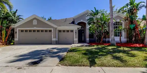 476 DENISE STREET