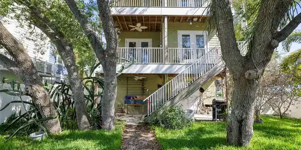 204 HAVEN BEACH DRIVE