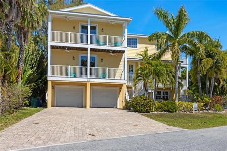 306 POINSETTIA ROAD