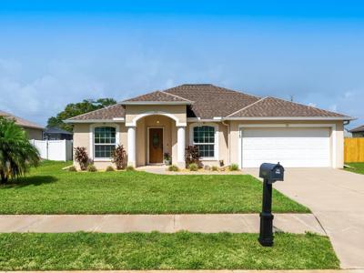 5715 33RD E