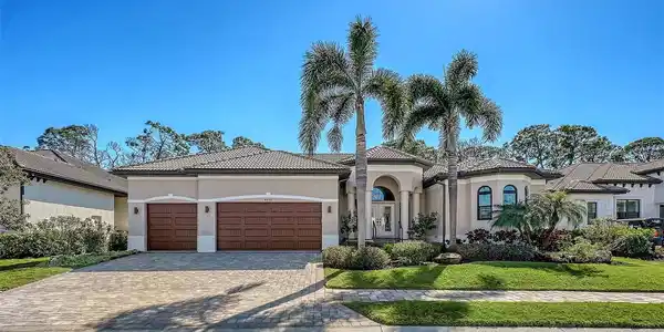 4955 TOPSAIL DRIVE