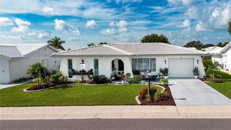 3906 CHINABERRY ROAD