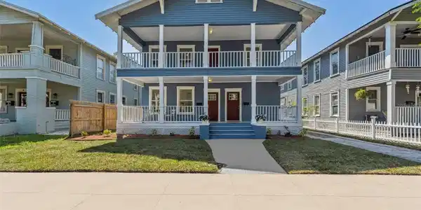 307 S NEWPORT #1-2 AVENUE