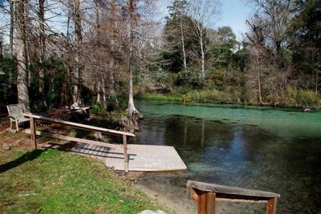 6440 RIVER RUN