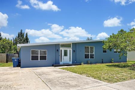 1064 CABOT NE
