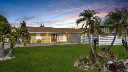 4824 BEACON ROAD