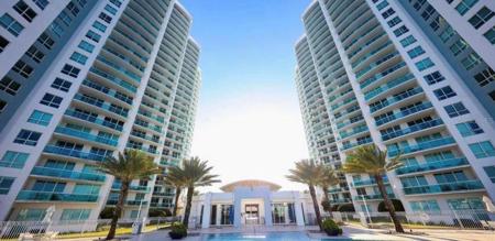 231 RIVERSIDE