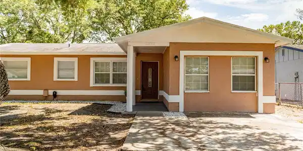 2121 23RD SW