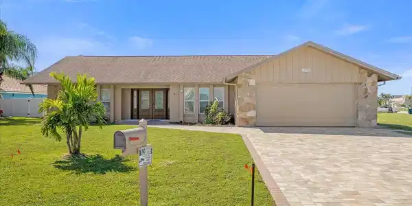 3506 SEAWAY DRIVE