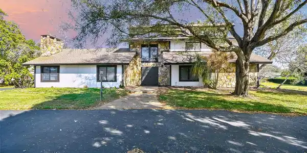 1208 CIMARRON