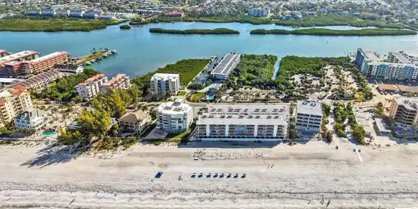 19610 GULF BLVD