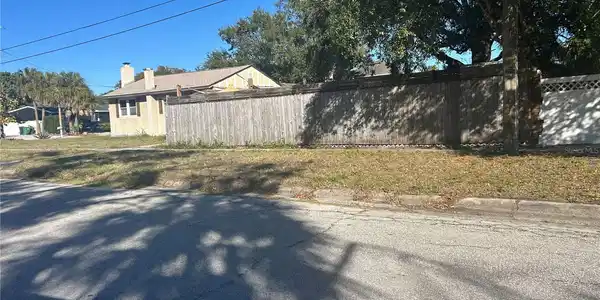 Image 4 Image 4