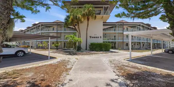 4678 MARINE PARKWAY