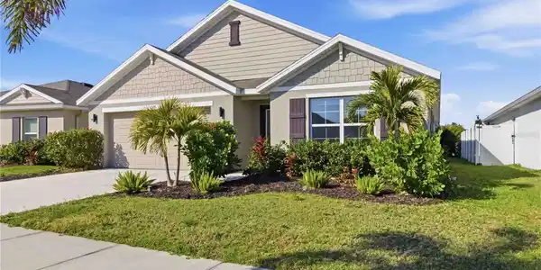 1328 OCEAN SPRAY DRIVE