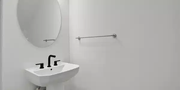 Image 4 Image 4