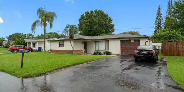 3518 KINGSBURY