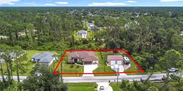 2416 HAGERICK LANE