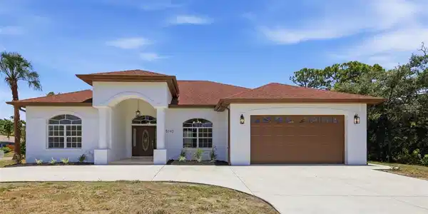 5143 POMPANO ROAD