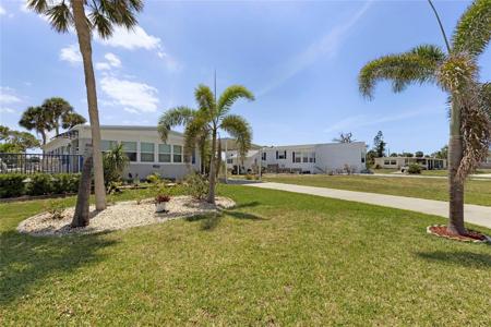 3305 BLUE JAY LANE