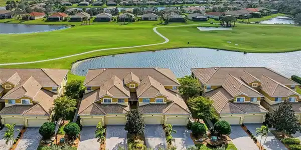 8308 GRAND ESTUARY
