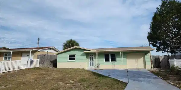 3432 BRIAR CLIFF