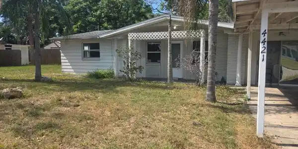 4421 BEACON SQUARE DRIVE
