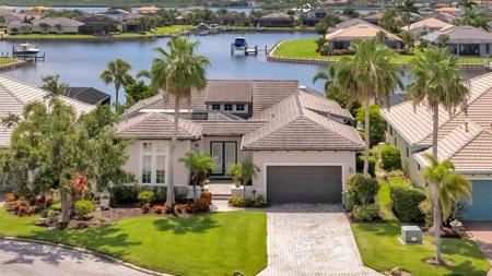 1103 KESTREL COURT