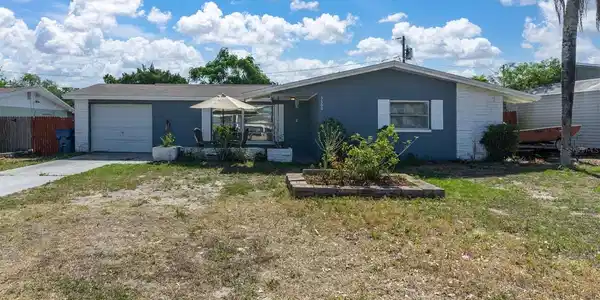 3300 ROSEFIELD