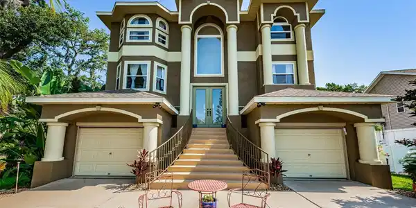 7340 BRIGHTWATERS