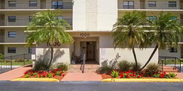 800 COVE CAY DRIVE
