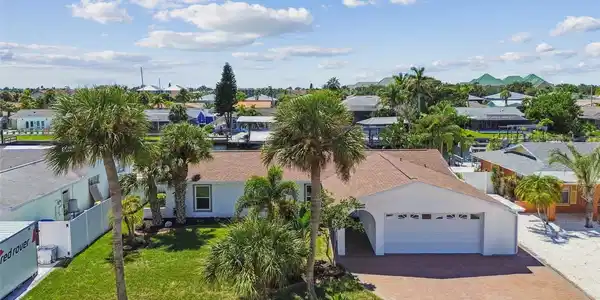 1014 SAGO PALM WAY