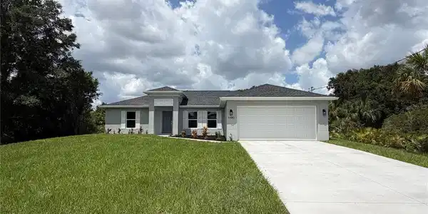 4480 MATTOX CIRCLE