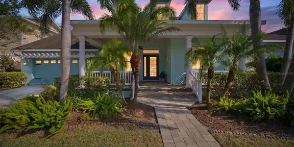 312 MANNS HARBOR
