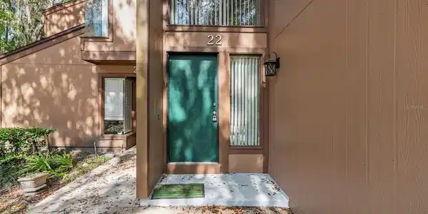 22 PINEHURST PLACE
